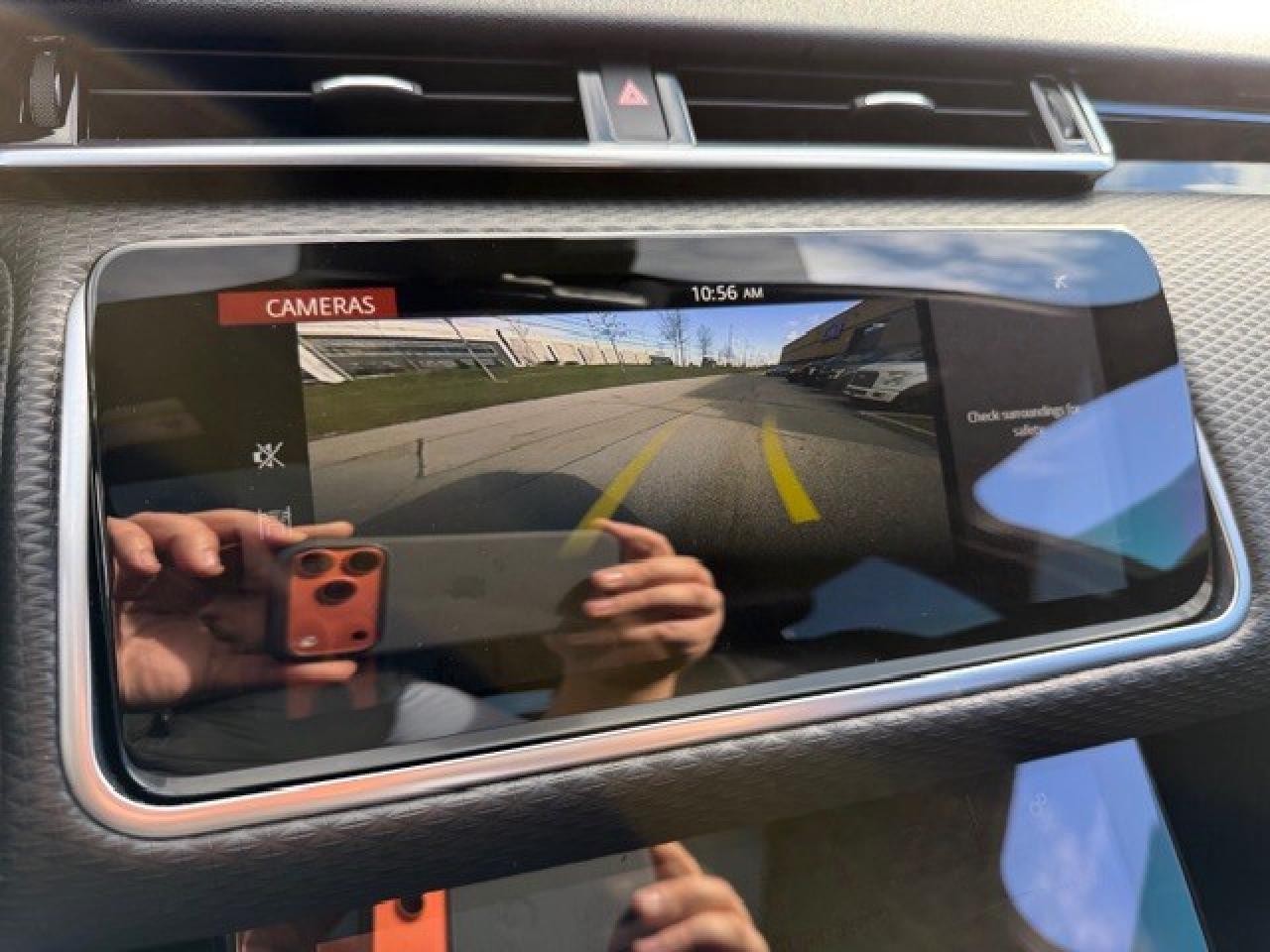 2020 Land Rover Range Rover Velar P300 R-Dynamic S Heads Up Cooled Seat Digital dash Photo