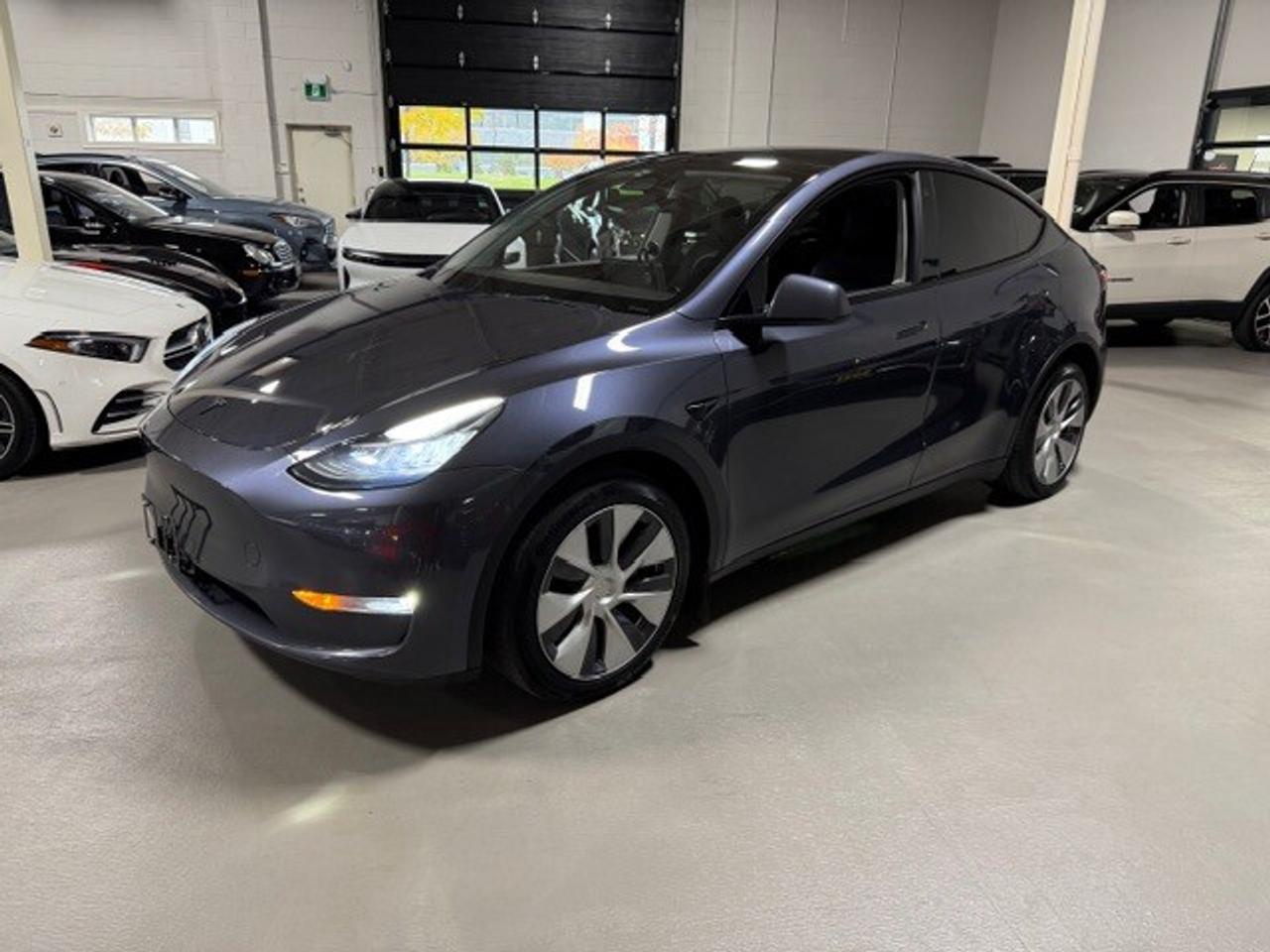 2023 Tesla Model Y Long Range AWD 1 Owner Clean Carfax Certified Photo0