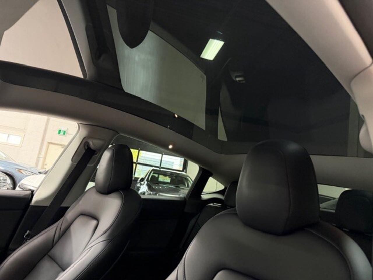 2023 Tesla Model Y Long Range AWD 1 Owner Clean Carfax Certified Photo