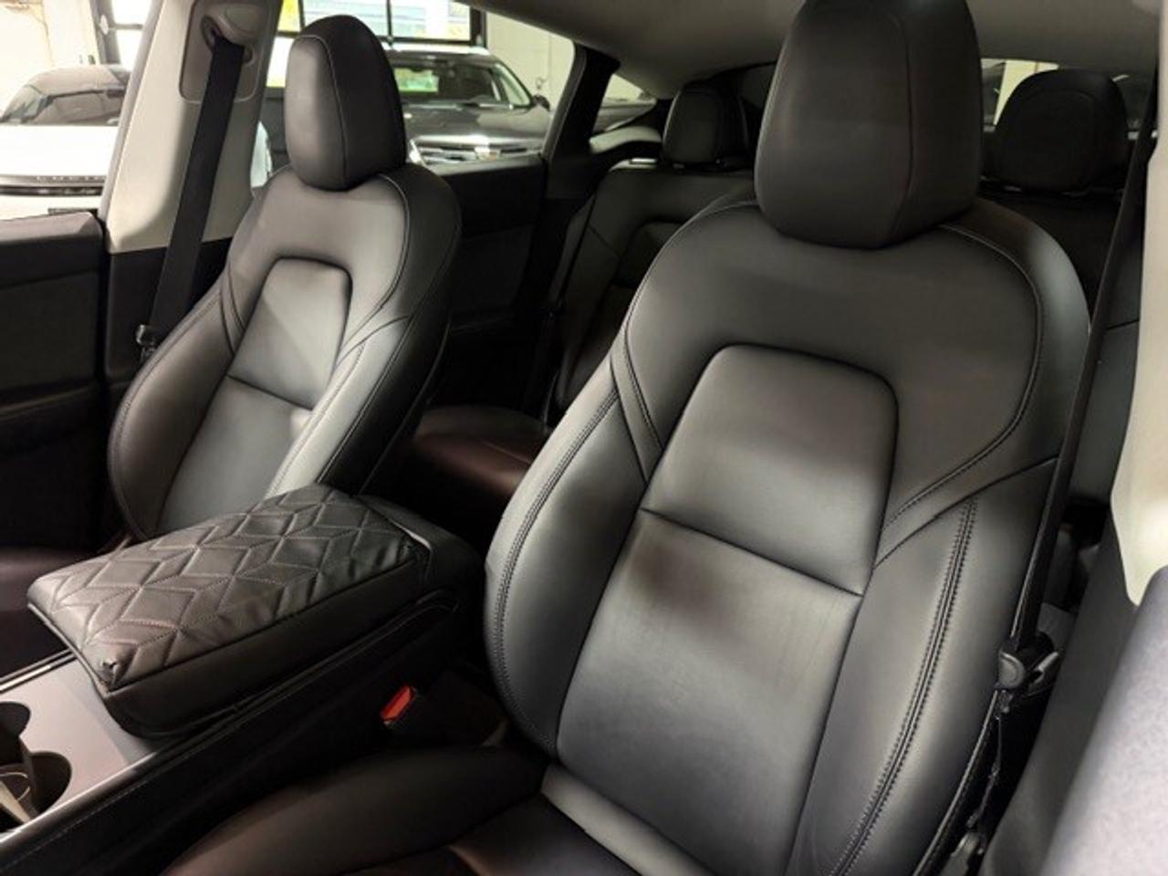 2023 Tesla Model Y Long Range AWD 1 Owner Clean Carfax Certified Photo