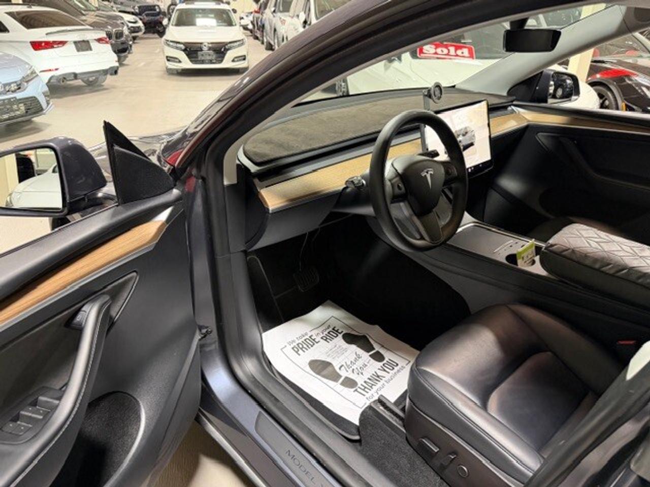 2023 Tesla Model Y Long Range AWD 1 Owner Clean Carfax Certified Photo