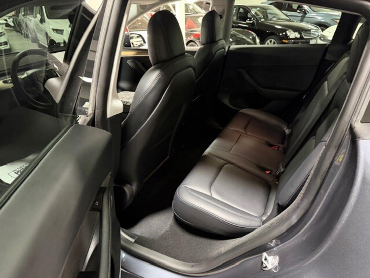 2023 Tesla Model Y Long Range AWD 1 Owner Clean Carfax Certified Photo