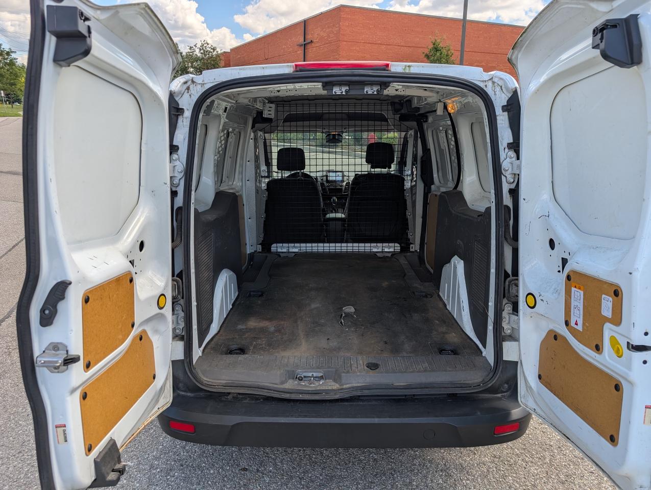 2019 Ford Transit Connect XLT Single Sliding Door 4 Cyl Rear Wall Protection Photo