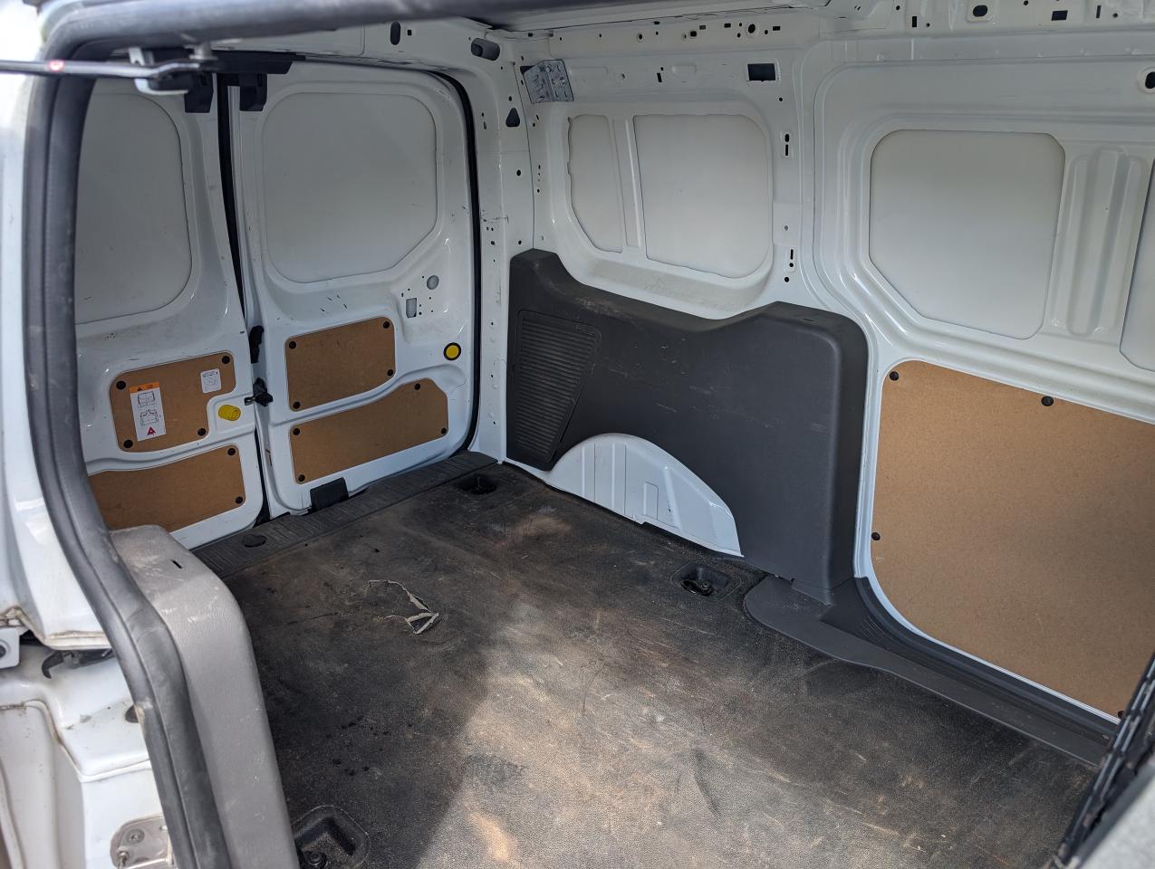 2019 Ford Transit Connect XLT Single Sliding Door 4 Cyl Rear Wall Protection Photo