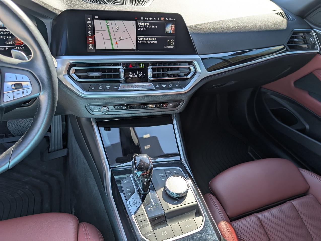 2022 BMW 4 Series 430i AWDCabriolet 1 Owner Clean Carfax Heads UP Photo