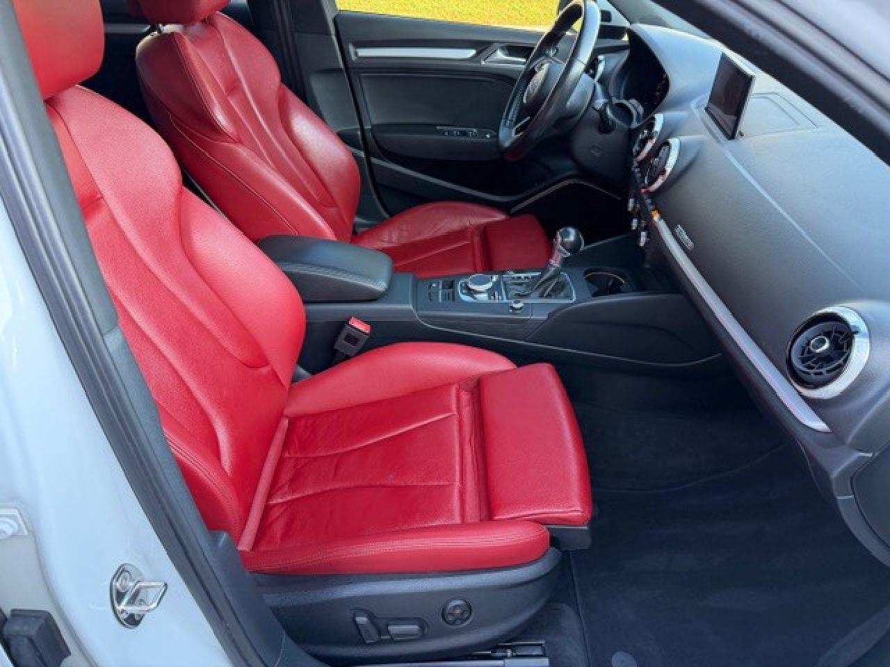 2020 Audi A3 Technik Sunroof Navigation S-Line Blind Spot Photo