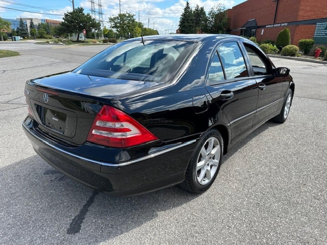2006 Mercedes-Benz C-Class Rwd Low kms Elderly Driven  Automatic sold As-is Photo