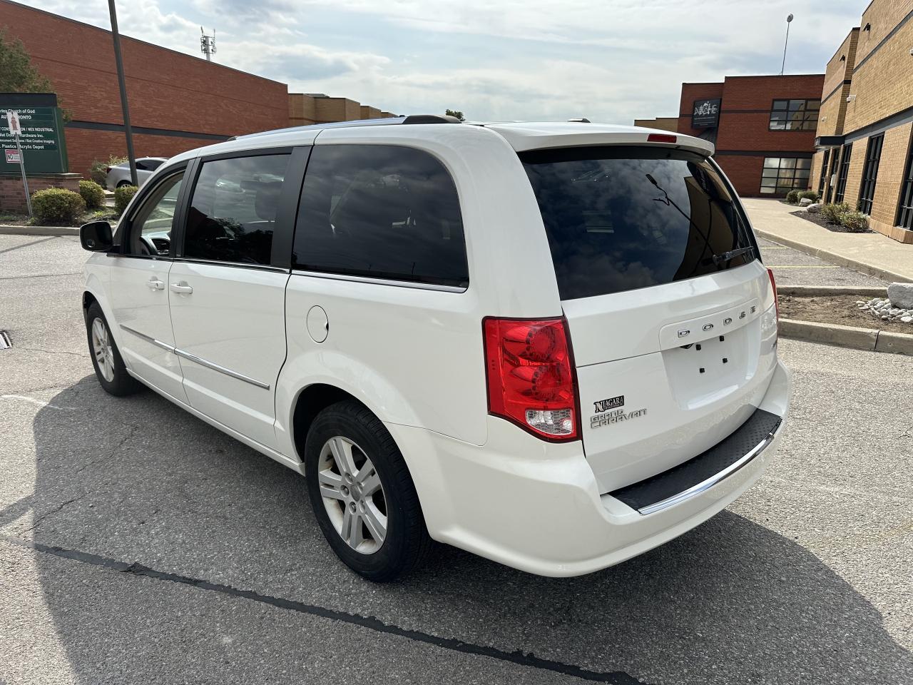 2013 Dodge Grand Caravan Crew Plus Stow N Go Back Up Camera Certified Photo