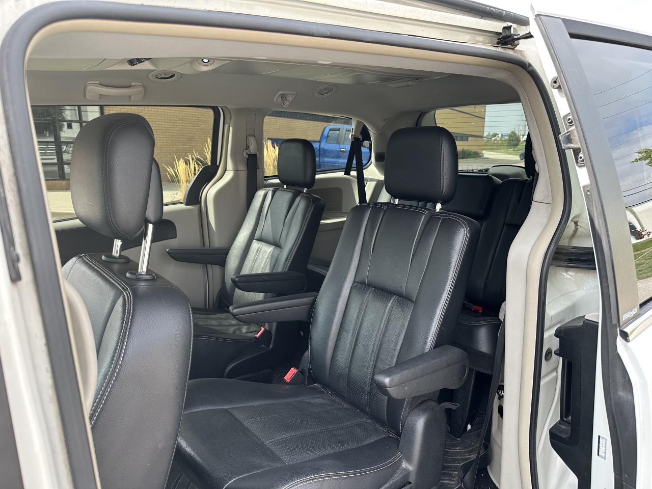 2013 Dodge Grand Caravan Crew Plus Stow N Go Back Up Camera Certified Photo