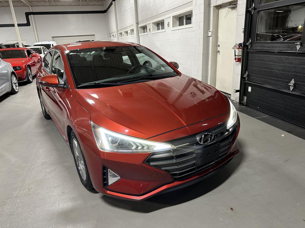 2019 Hyundai Elantra Automatic 1 Owner AppleCarplay Certified Alloys Photo