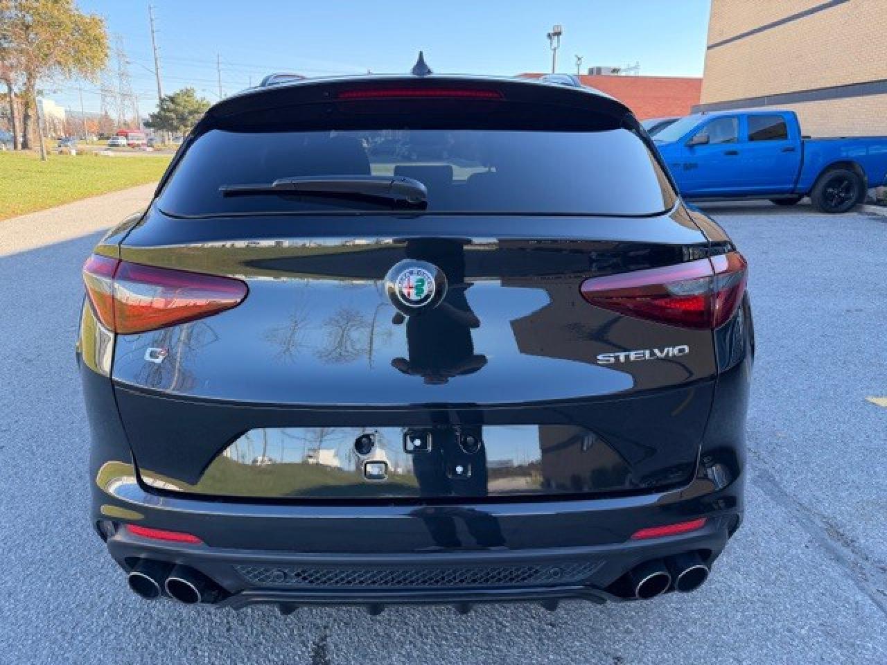 2023 Alfa Romeo Stelvio Quadrifoglio V6 TWIN TURBO 1 Owner Clean Carfax Photo