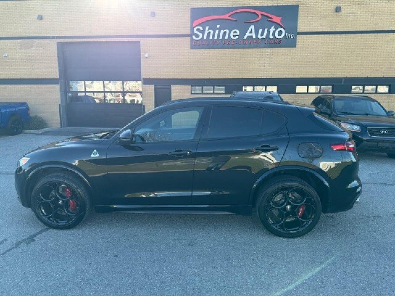 2023 Alfa Romeo Stelvio Quadrifoglio V6 TWIN TURBO 1 Owner Clean Carfax Photo