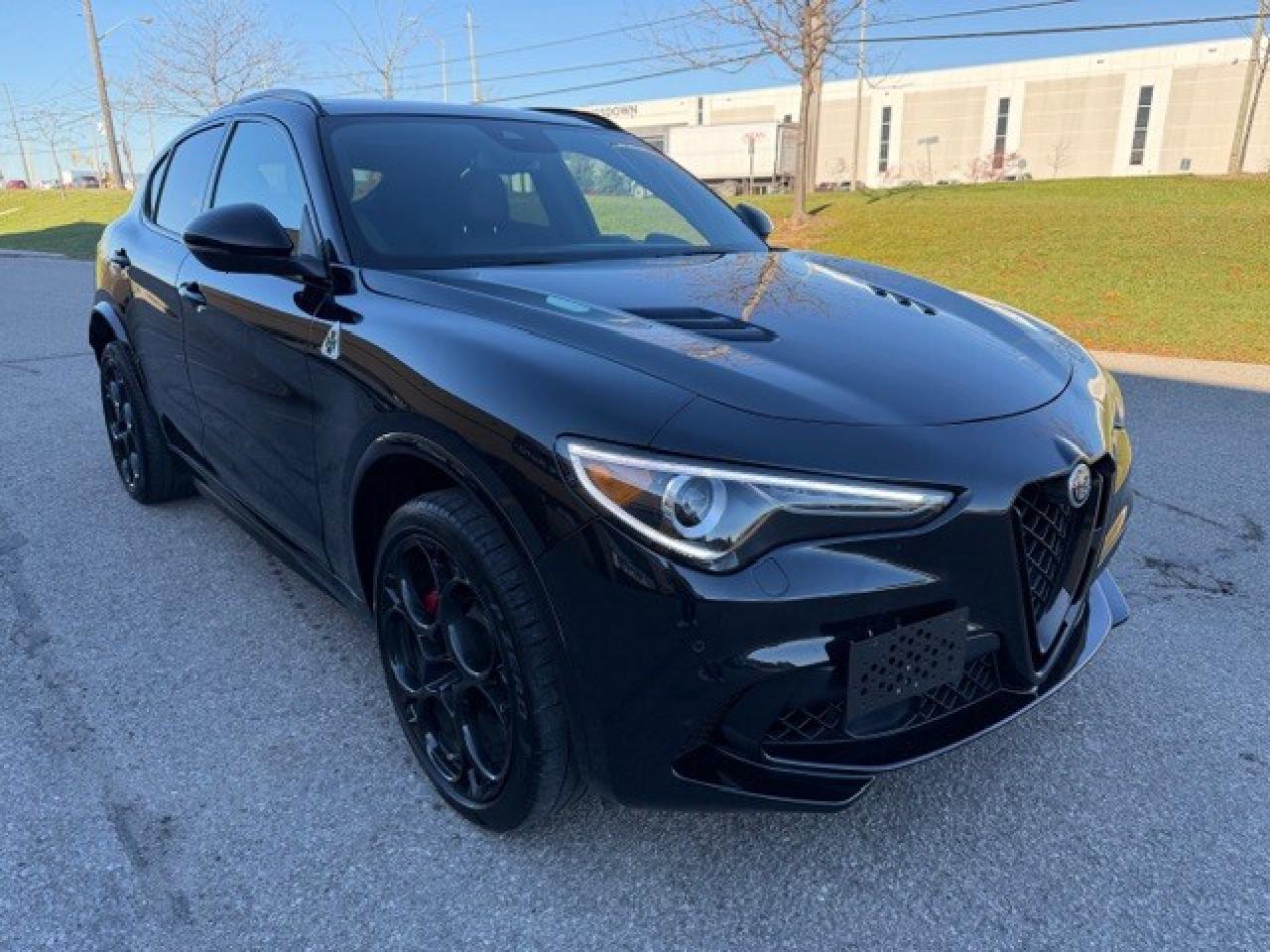 2023 Alfa Romeo Stelvio Quadrifoglio V6 TWIN TURBO 1 Owner Clean Carfax Photo
