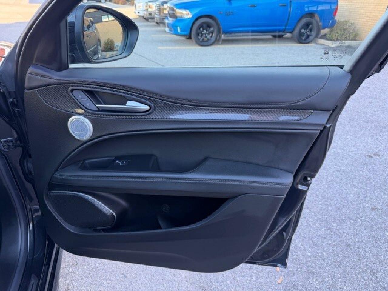 2023 Alfa Romeo Stelvio Quadrifoglio V6 TWIN TURBO 1 Owner Clean Carfax Photo