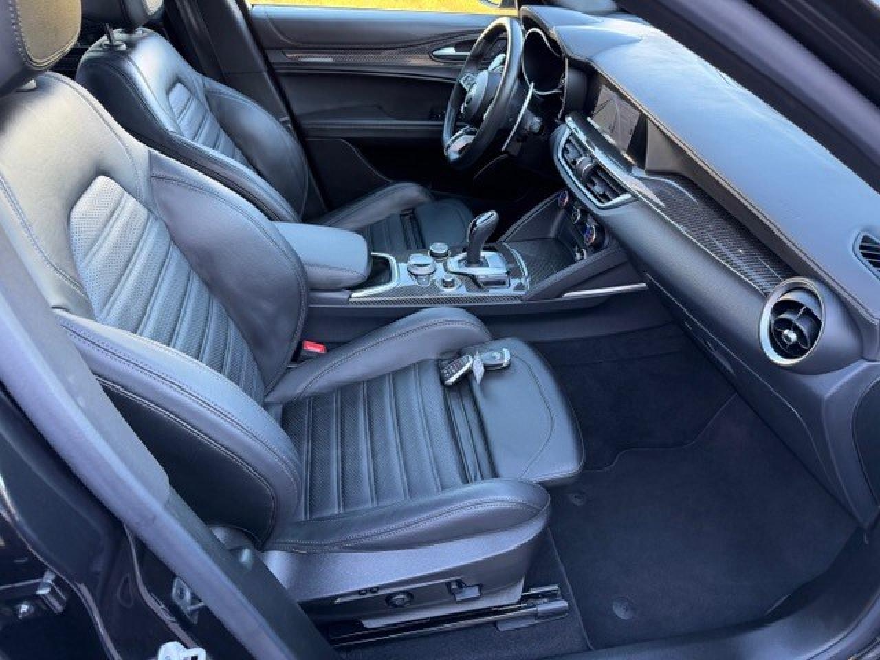 2023 Alfa Romeo Stelvio Quadrifoglio V6 TWIN TURBO 1 Owner Clean Carfax Photo