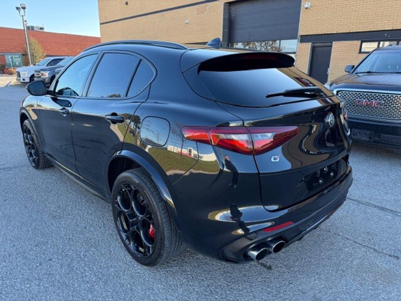 2023 Alfa Romeo Stelvio Quadrifoglio V6 TWIN TURBO 1 Owner Clean Carfax Photo