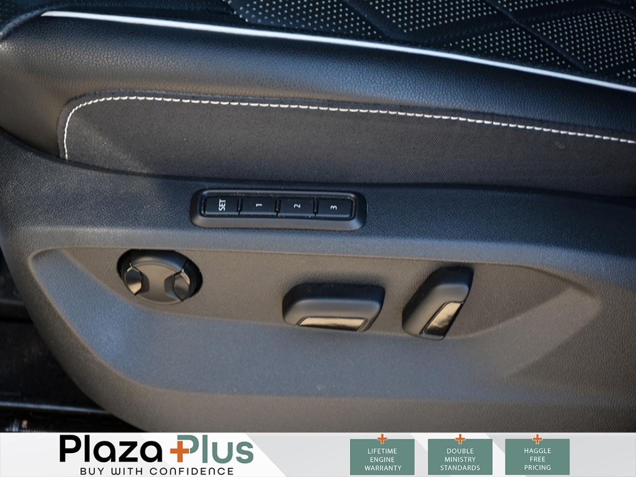 2024 Volkswagen Atlas EXECLINE   NO ACCIDENTS   7 PASSENGER   FRONT HEAT Photo