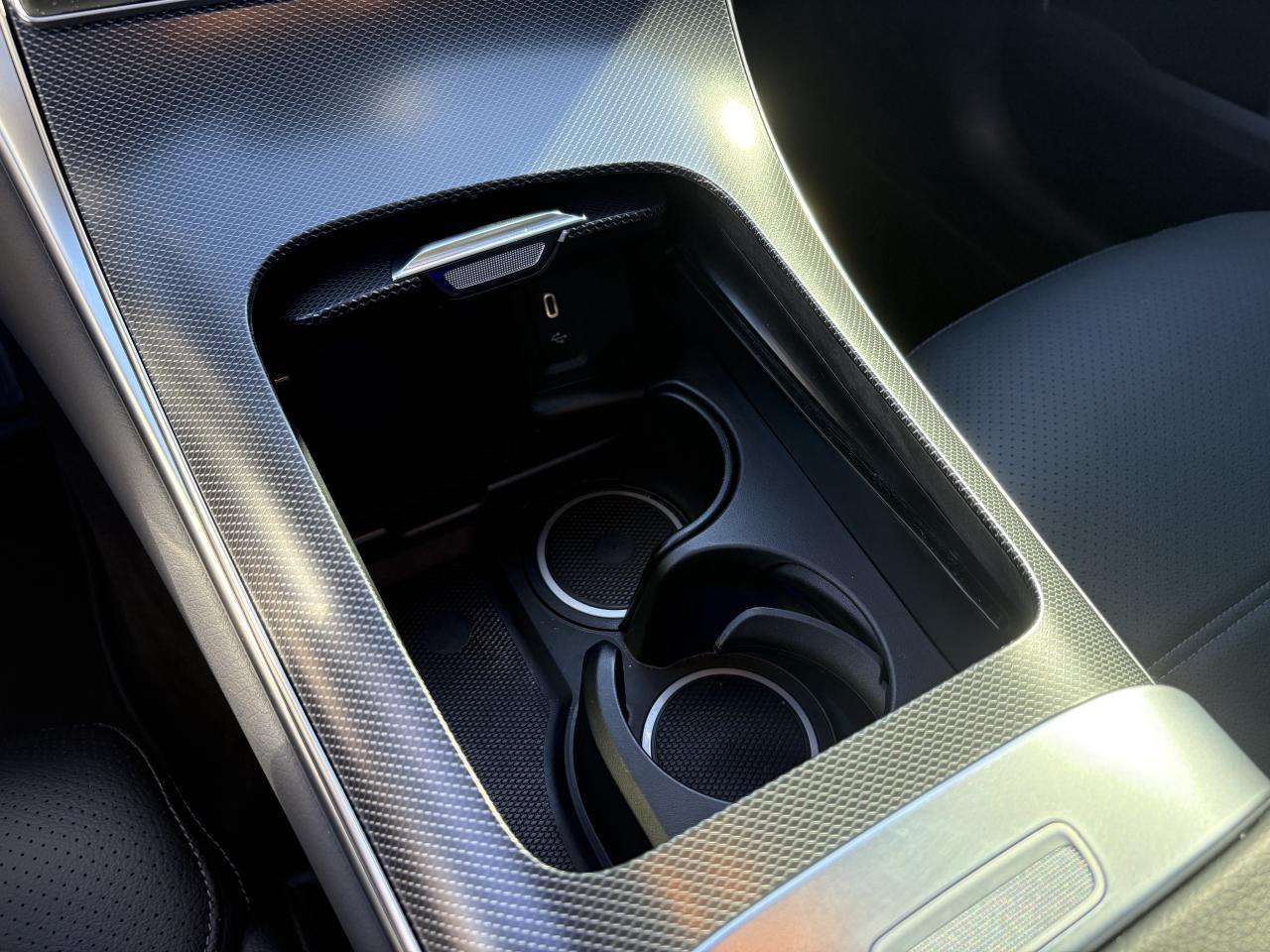 2024 Mercedes-Benz GLC 300 Pinnacle Trim Heads Up Display 360 Camera Photo