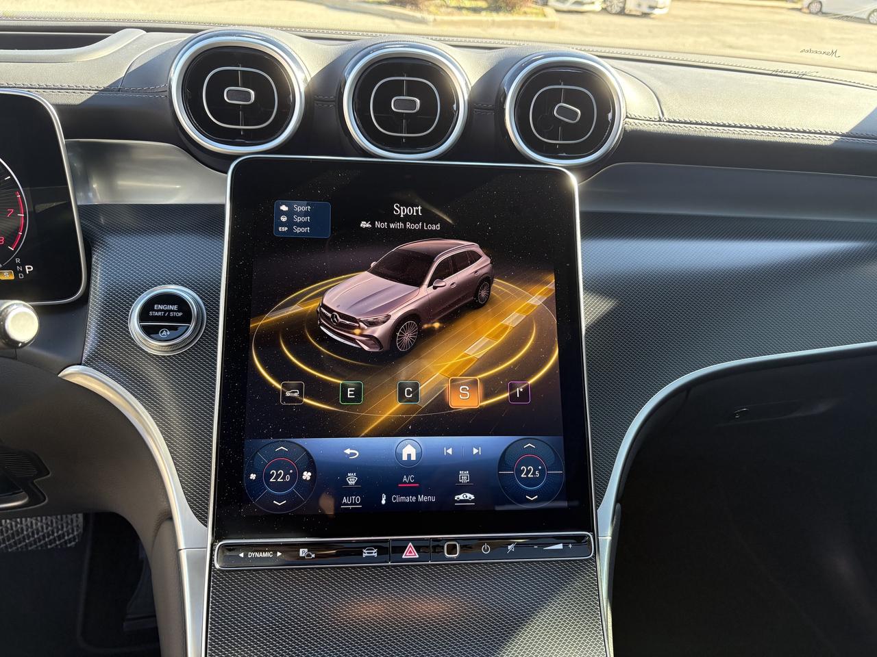2024 Mercedes-Benz GLC 300 Pinnacle Trim Heads Up Display 360 Camera Photo