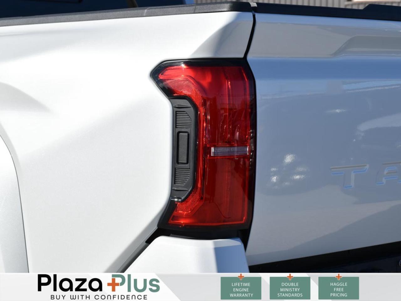 2025 Toyota Tacoma Hybrid   LIMITED HV   i-FORCE MAX 2.4L Hybrid Engi Photo