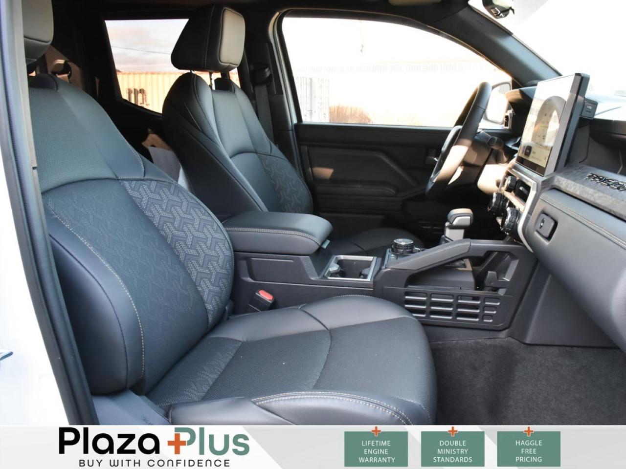 2025 Toyota Tacoma Hybrid   LIMITED HV   i-FORCE MAX 2.4L Hybrid Engi Photo