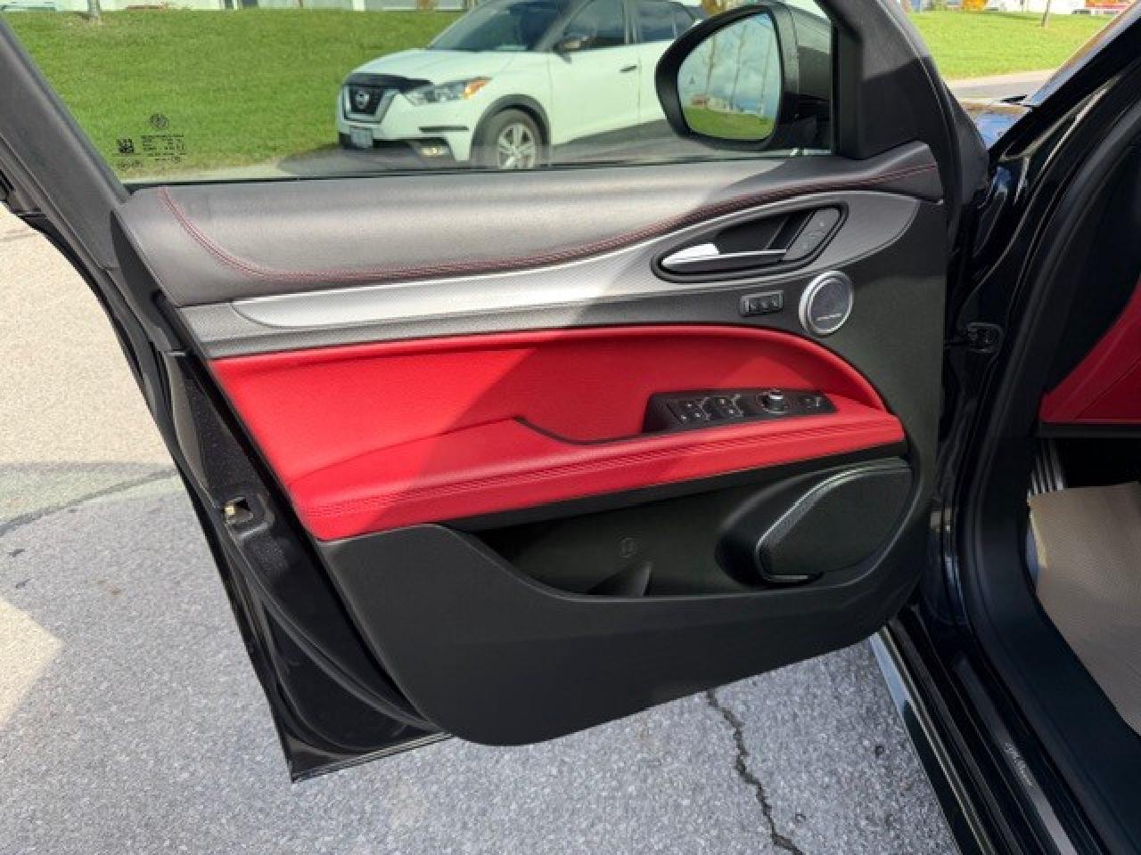 2021 Alfa Romeo Stelvio Ti Sport Adaptive Cruise Lane Assist Remote starte Photo3