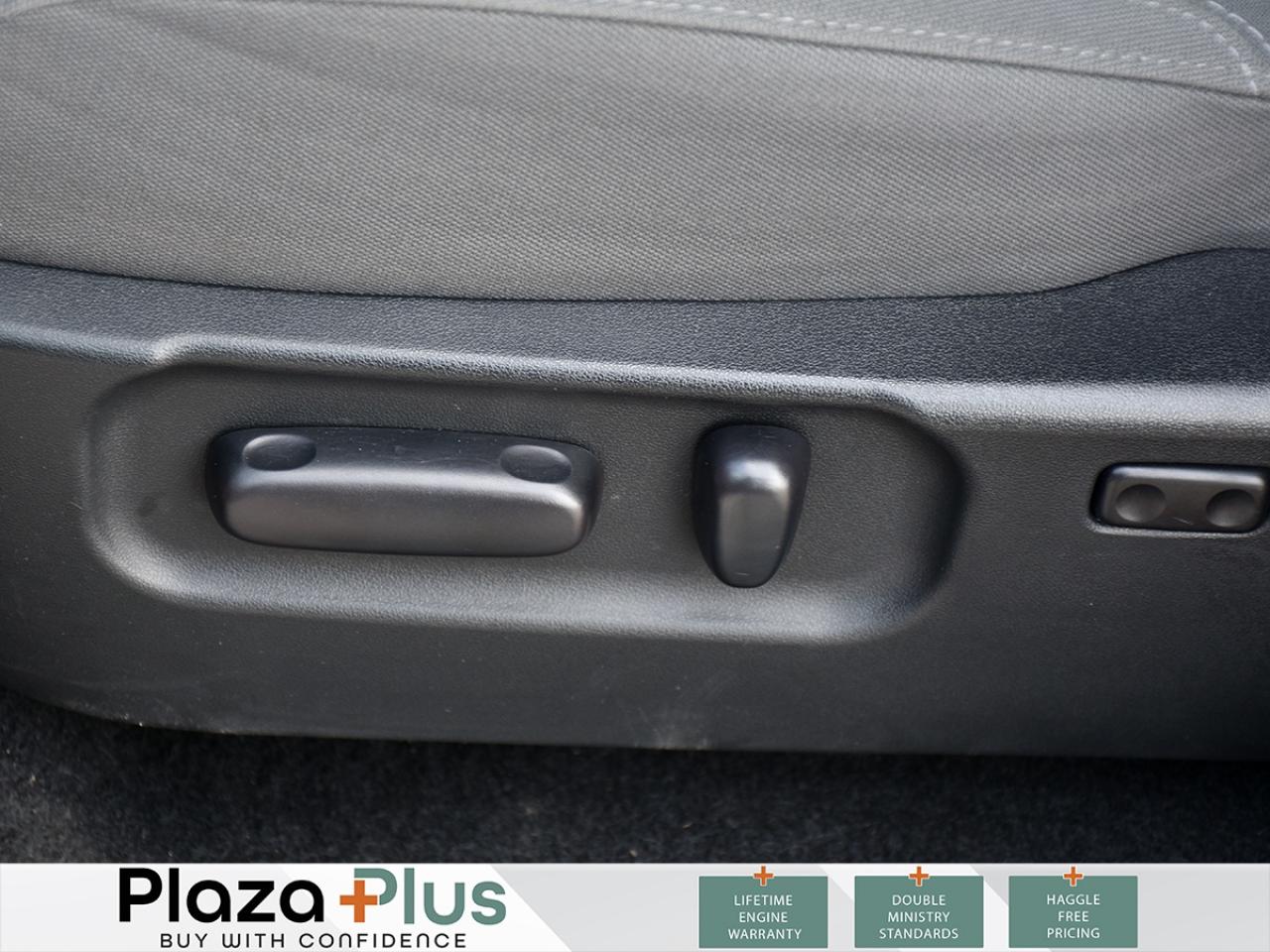 2023 Toyota Tacoma SR5 V6   Clean Carfax   Front Heated Seats   Apple Photo