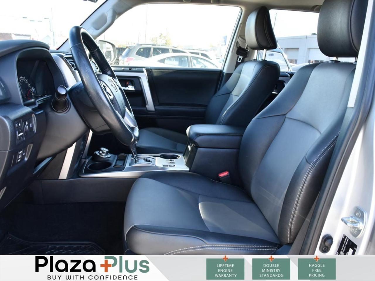 2024 Toyota 4Runner BASE   SR5 PREMIUM   SUNROOF   SOFTEX LEATHERETTE Photo