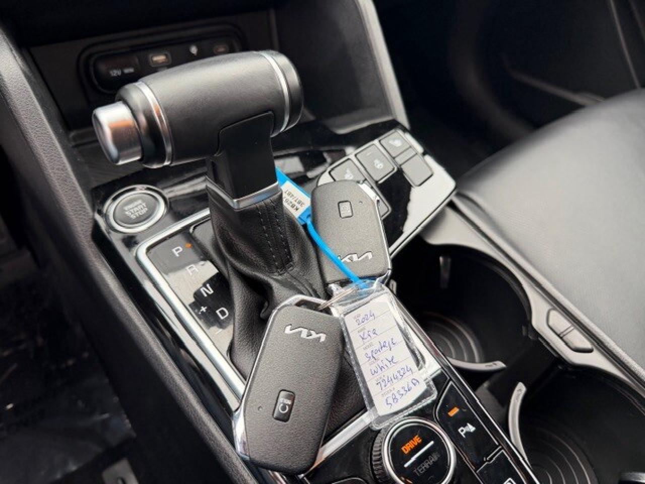 2024 Kia Sportage X-Line AWD 1 OWNER CLEAN CARFAX LEATHER Photo