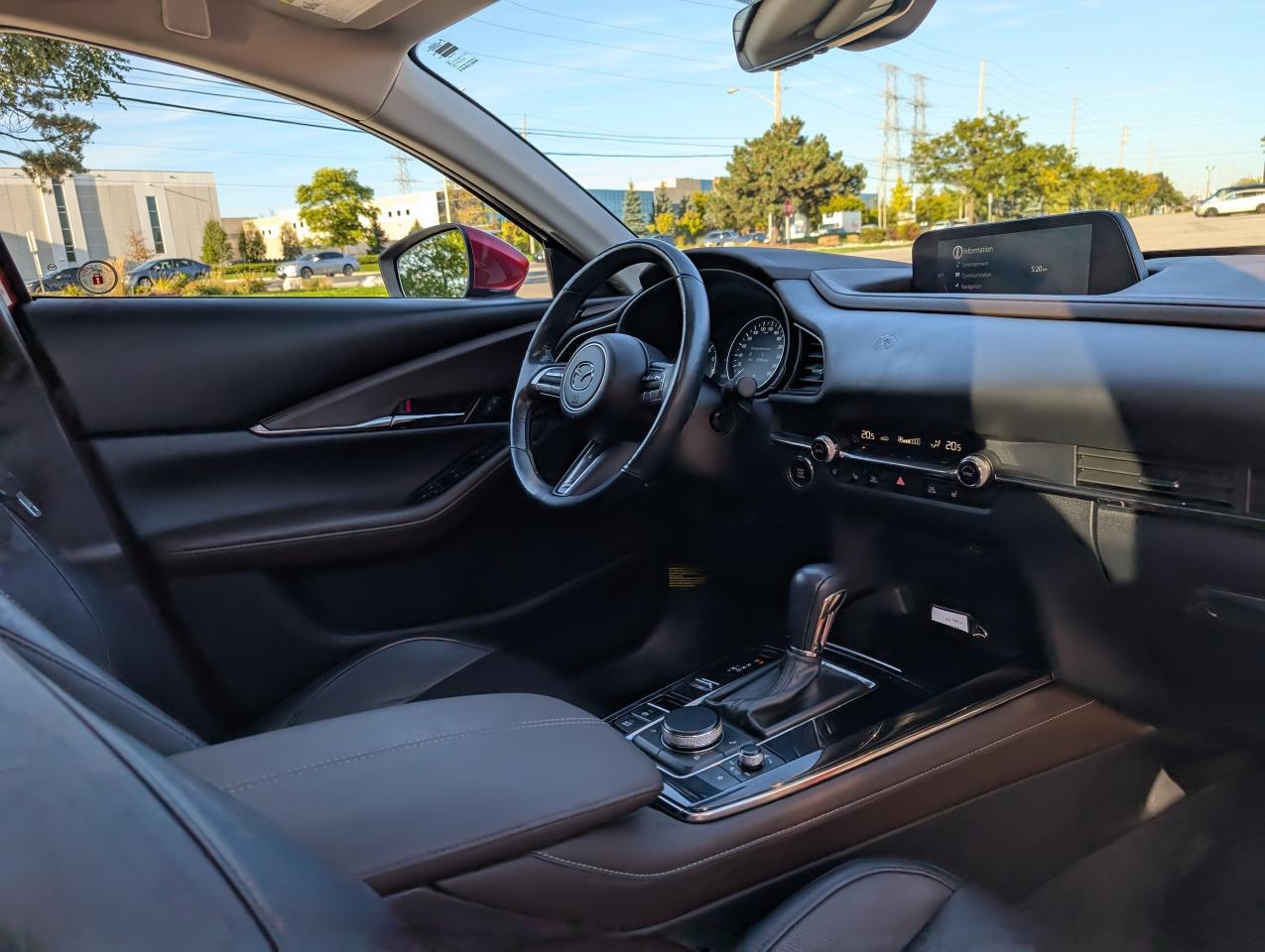 2021 Mazda CX-30 GT AWD HEADS UP LEATHER SUNROOF CERTIFIED Photo