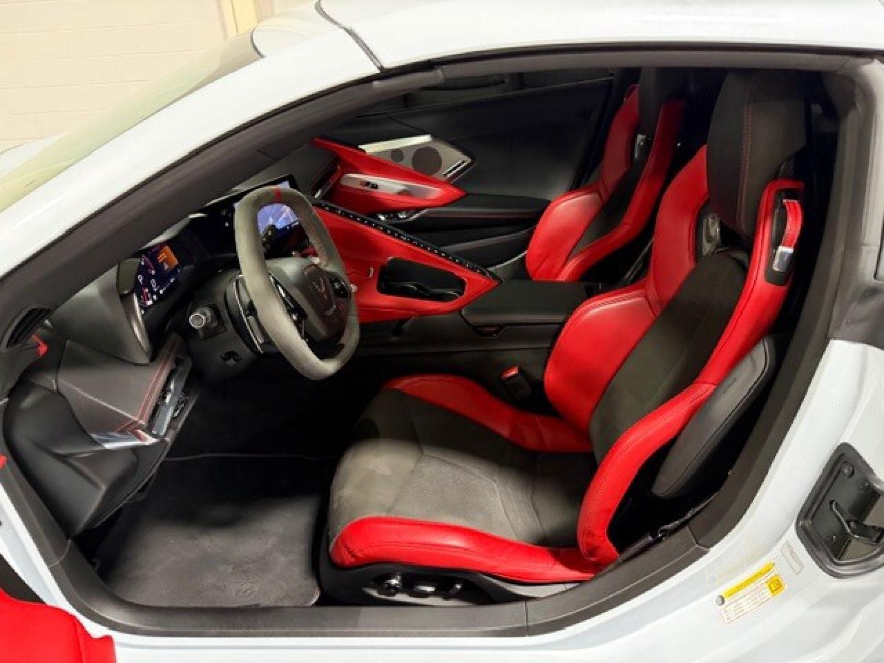 2020 Chevrolet Corvette FRONT LIFT/UPGRADED EXHAUST/GT BUCKET SEATS Photo