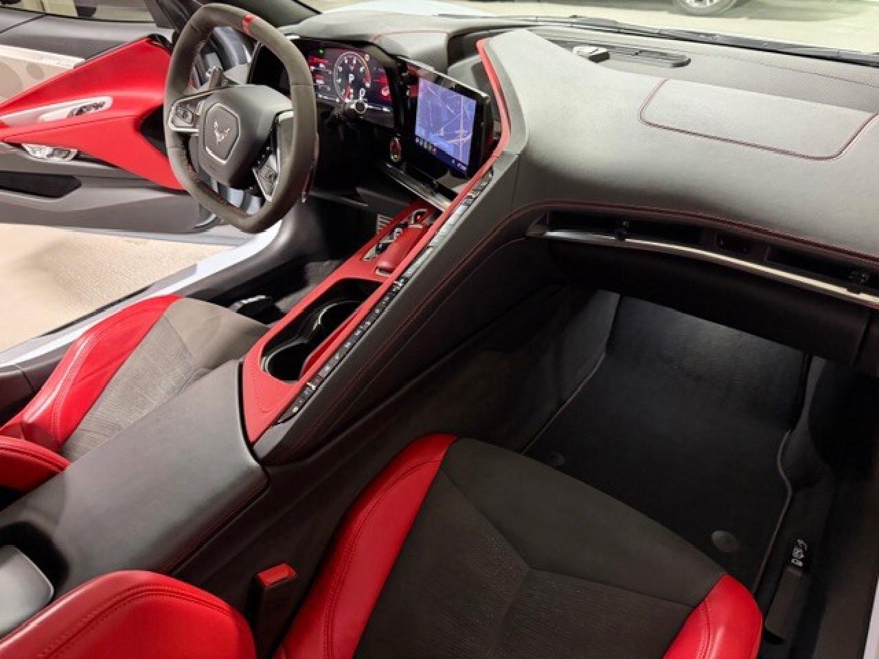 2020 Chevrolet Corvette FRONT LIFT/UPGRADED EXHAUST/GT BUCKET SEATS Photo