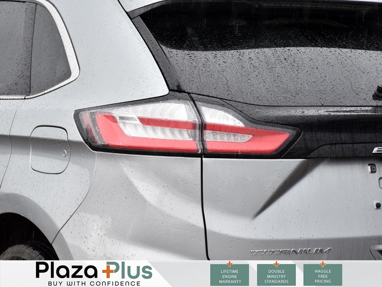 2022 Ford Edge Titanium   B&O PREMIUM SOUND   FRONT HEATED & VENT Photo