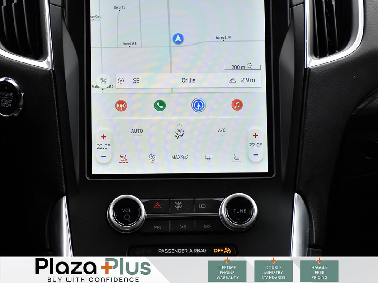 2022 Ford Edge Titanium   B&O PREMIUM SOUND   FRONT HEATED & VENT Photo