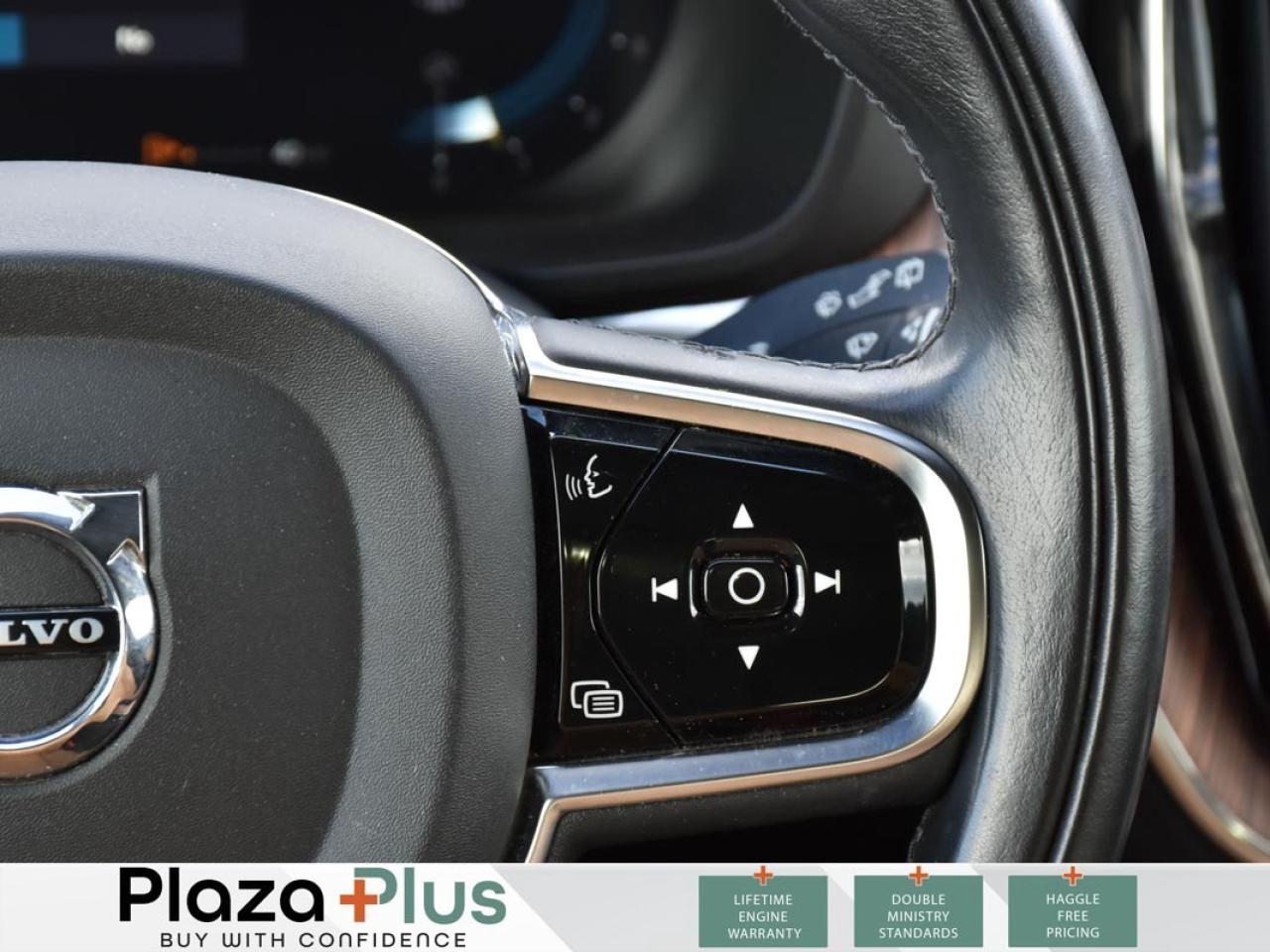 2022 Volvo XC60 Inscription   B6 INSCRIPTION   BROWN LEATHER SEATS Photo