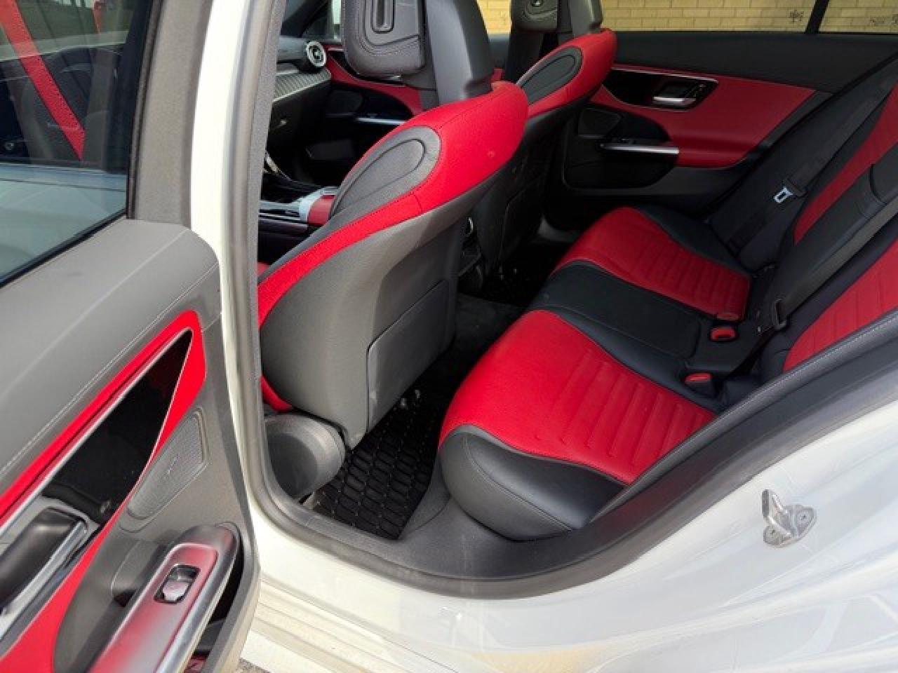 2023 Mercedes-Benz C-Class FULLY LOADED/EXTENDED WARRANTY JUNE 2029 Photo4