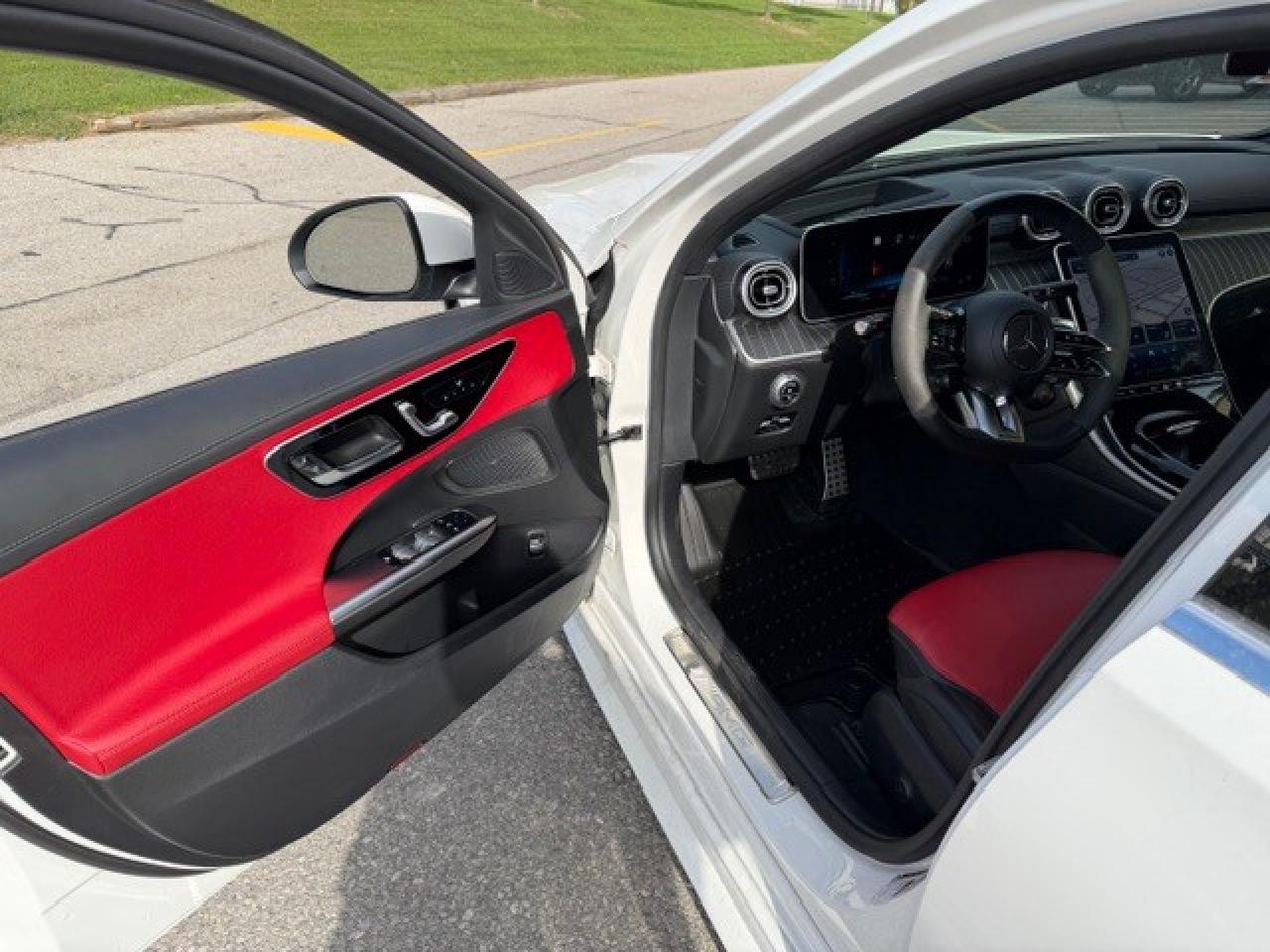 2023 Mercedes-Benz C-Class FULLY LOADED/EXTENDED WARRANTY JUNE 2029 Photo