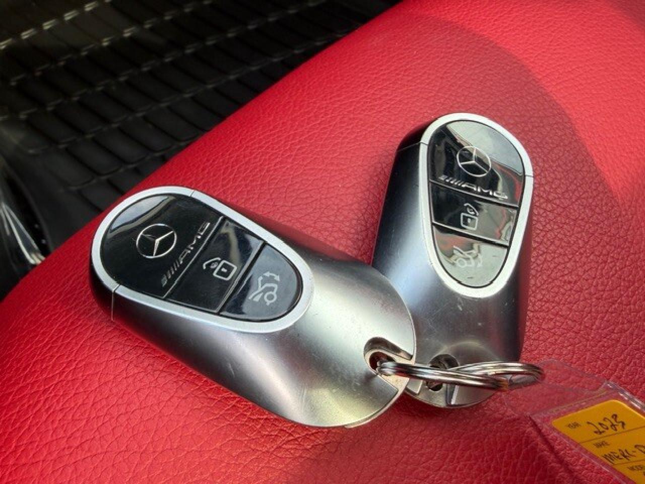 2023 Mercedes-Benz C-Class FULLY LOADED/EXTENDED WARRANTY JUNE 2029 Photo