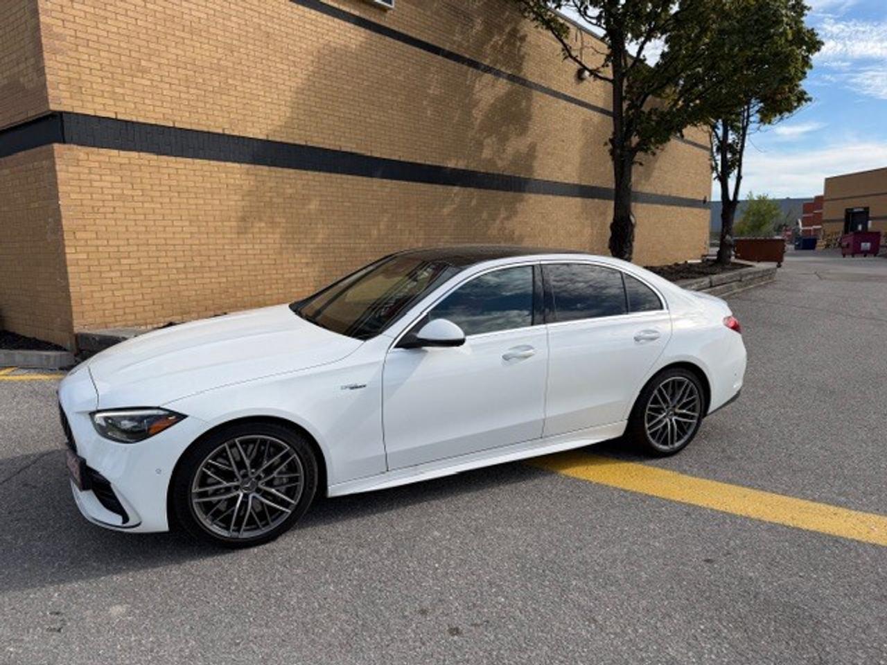 2023 Mercedes-Benz C-Class 360 Cam/Heads Up/Digital Light/Winter+Summer tires Photo