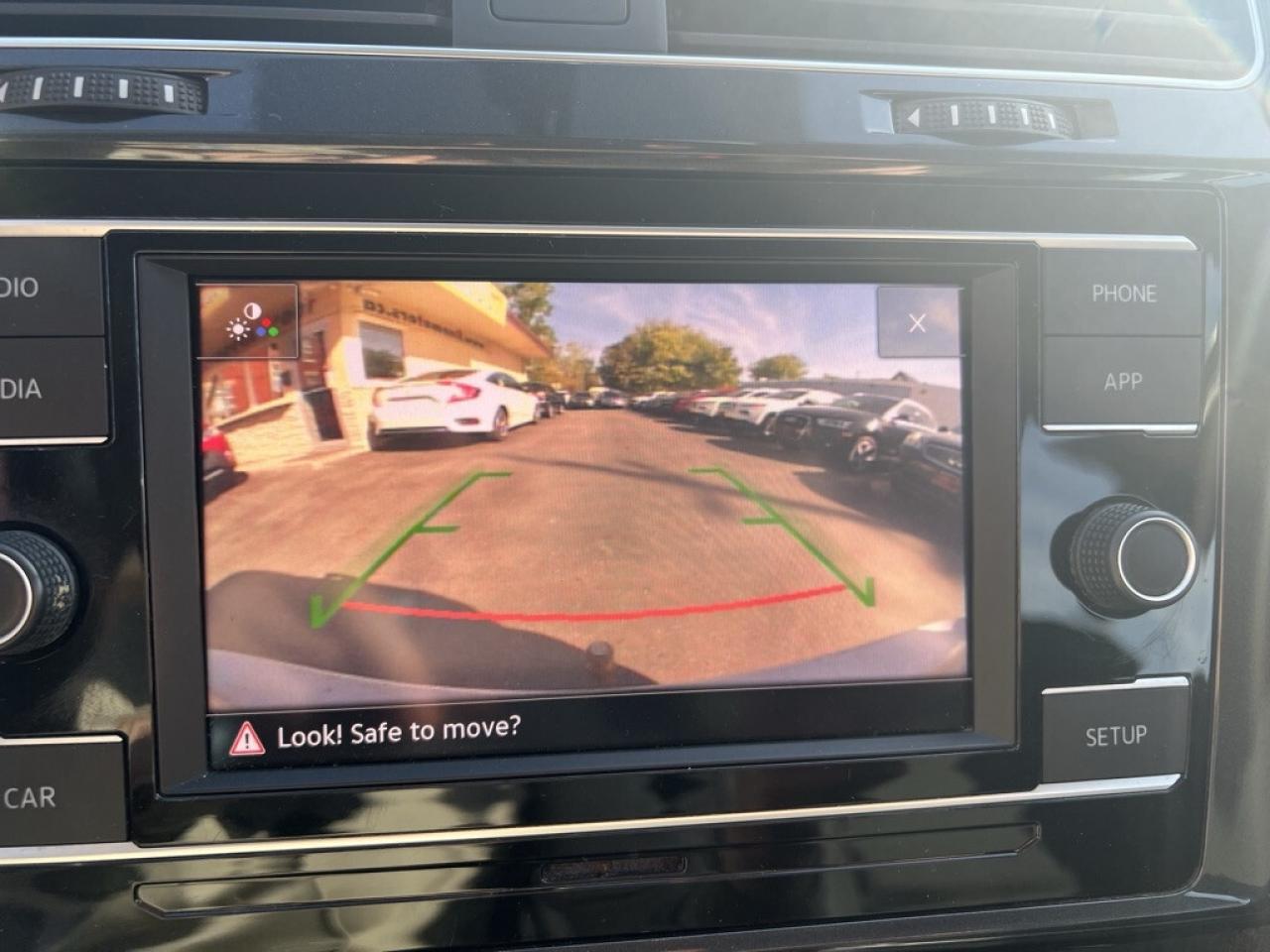 2019 Volkswagen Golf SportWagen Highline Automatic 4MOTION Photo