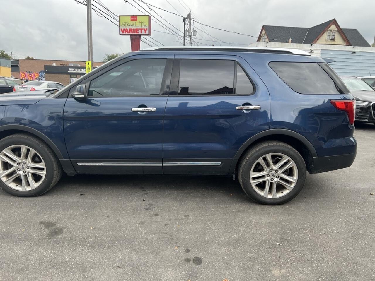 2017 Ford Explorer Limited 4dr 4x4 Automatic Photo