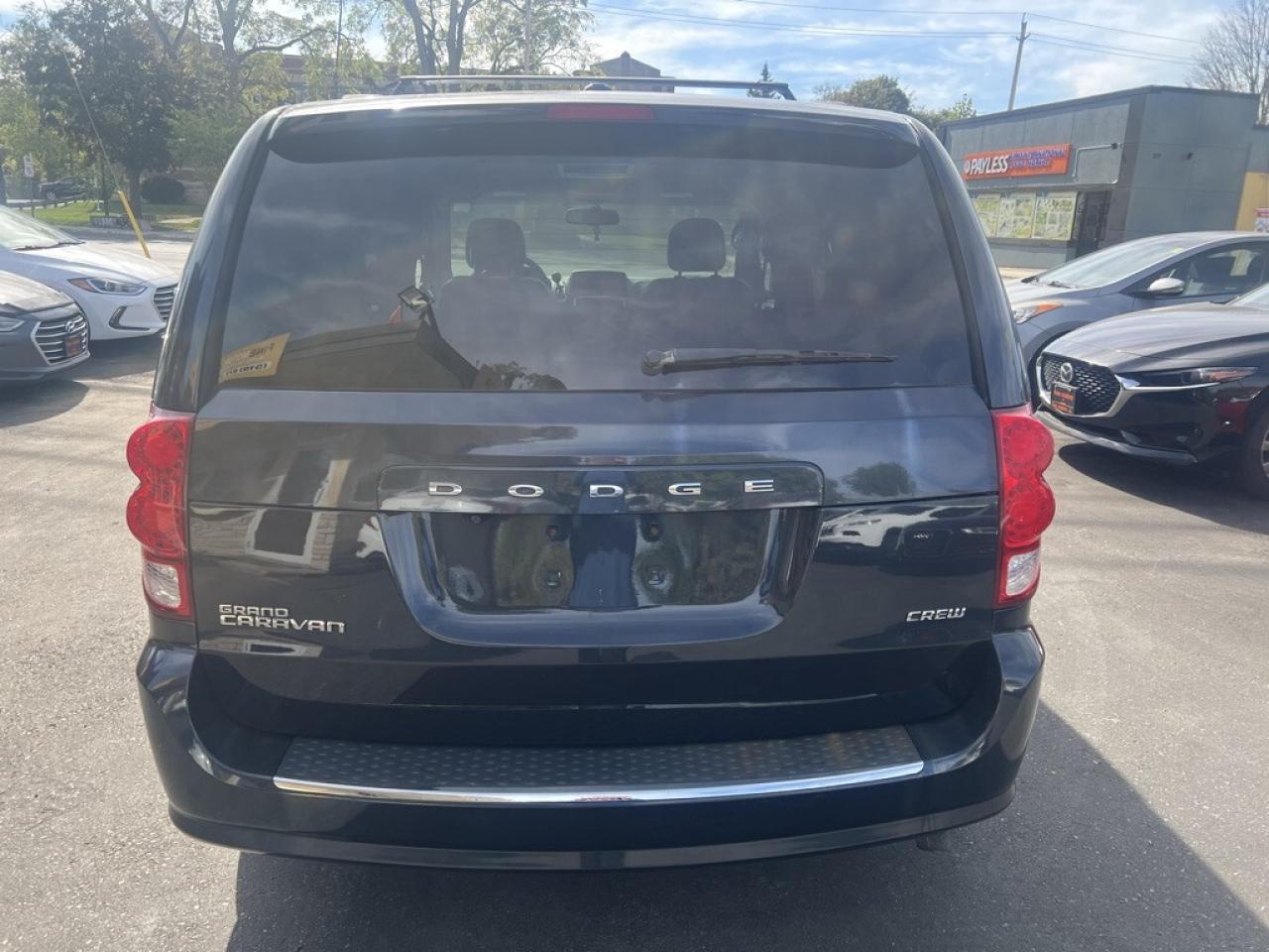 2013 Dodge Grand Caravan Crew 4dr Minivan (3.6L 6cyl 6A) Photo