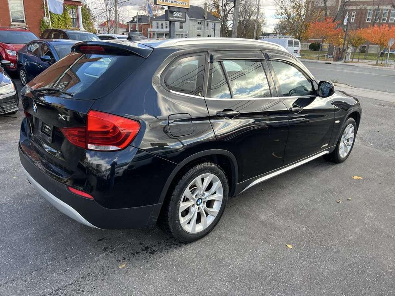 2012 BMW X1 XDRIVE 28i Photo