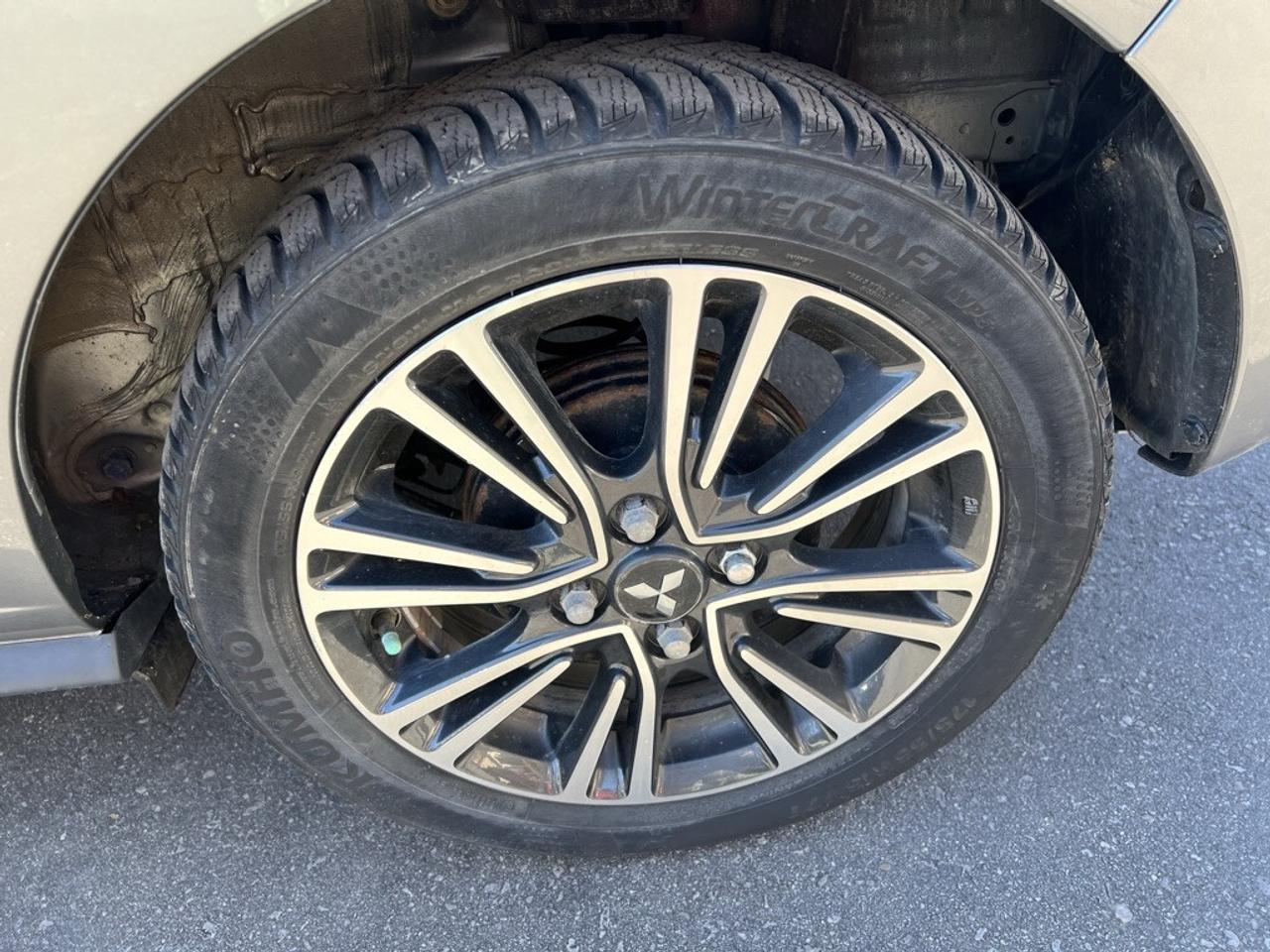 2019 Mitsubishi Mirage GT Photo