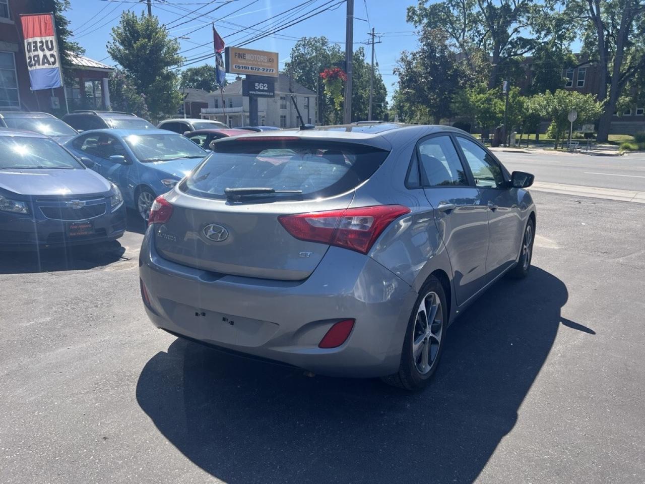 2016 Hyundai Elantra GT 5dr Hatchback Manual GT Photo3