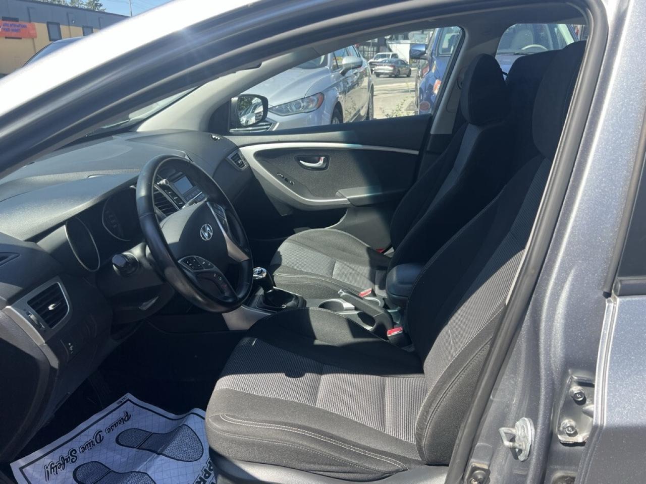 2016 Hyundai Elantra GT 5dr Hatchback Manual GT Photo