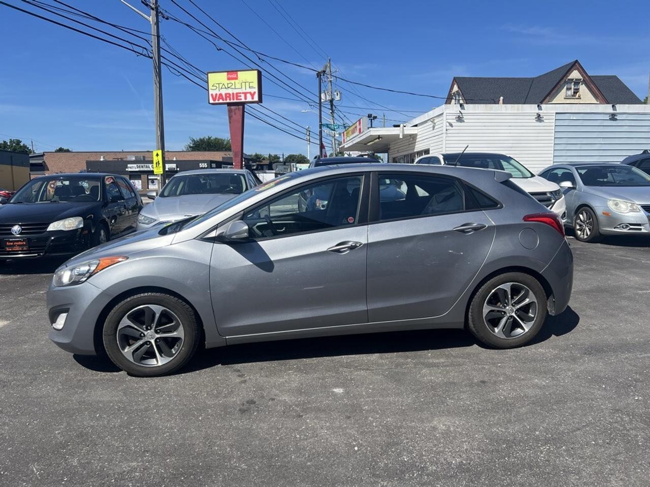 2016 Hyundai Elantra GT 5dr Hatchback Manual GT Photo