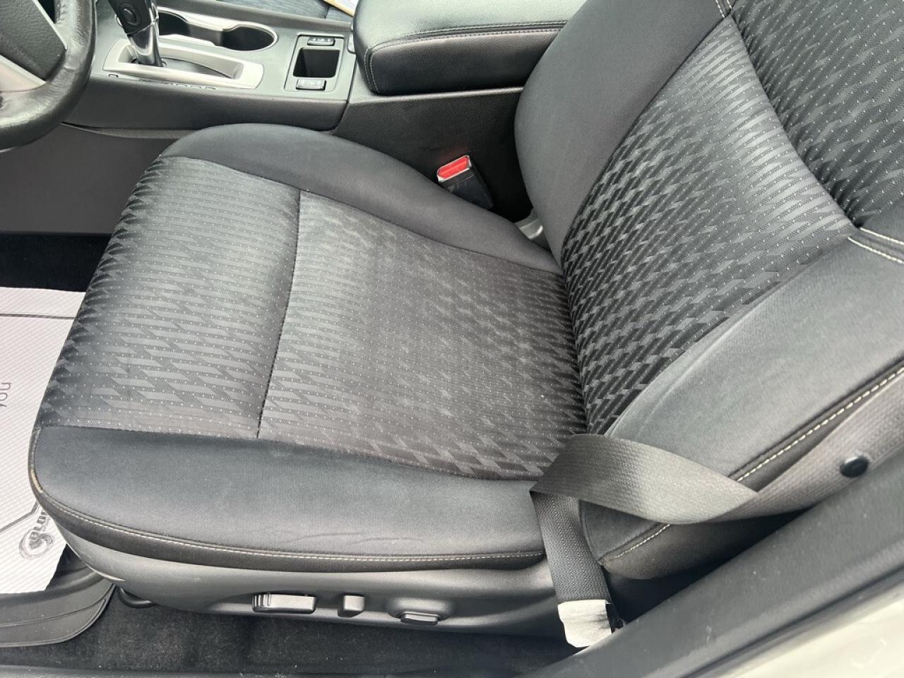 2017 Nissan Altima SV 4dr Sedan I4 CVT 2.5 Photo