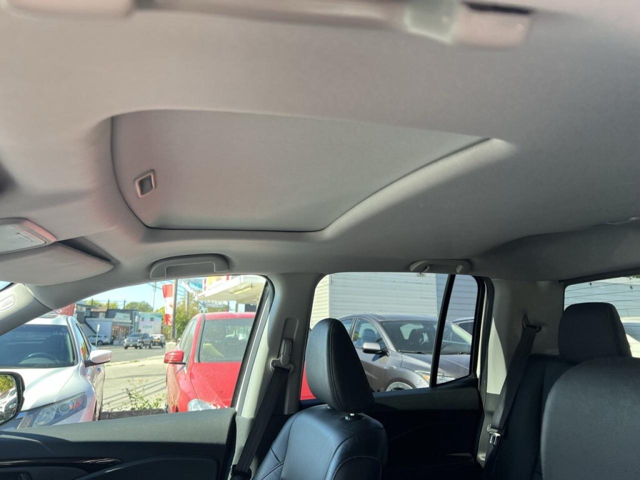 2017 Honda Ridgeline 4WD Crew Cab Touring Photo