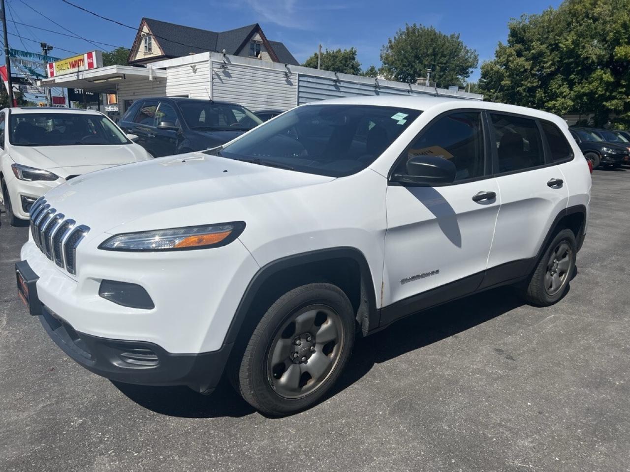 2015 Jeep Cherokee Sport 4dr Front-wheel Drive Automatic Photo3